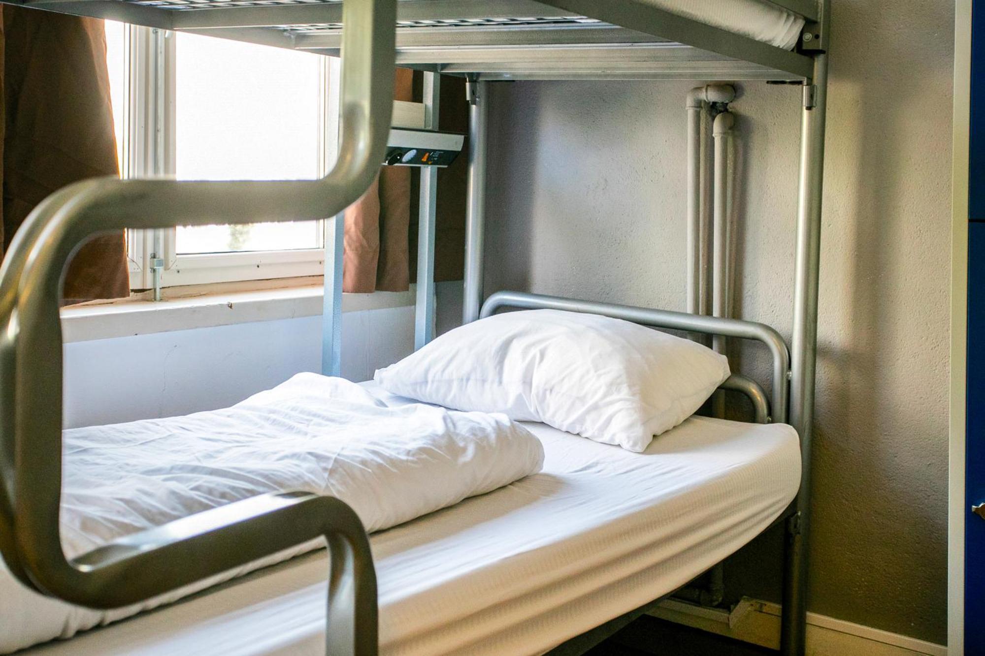 St Christopher'S Inn Hostel At The Bauhaus Bruges Room photo